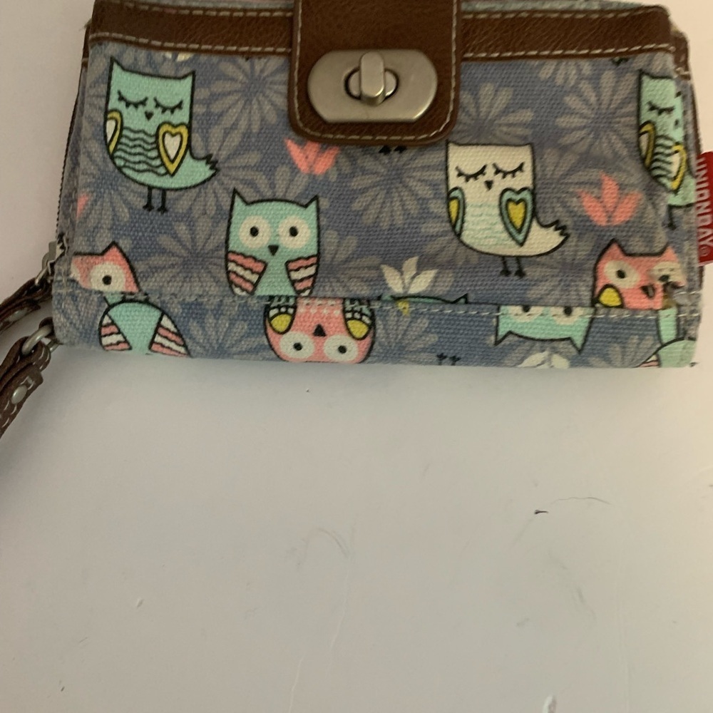 UNION BAY “OWL” WALLET / WRISTLET - Picture 5 of 5